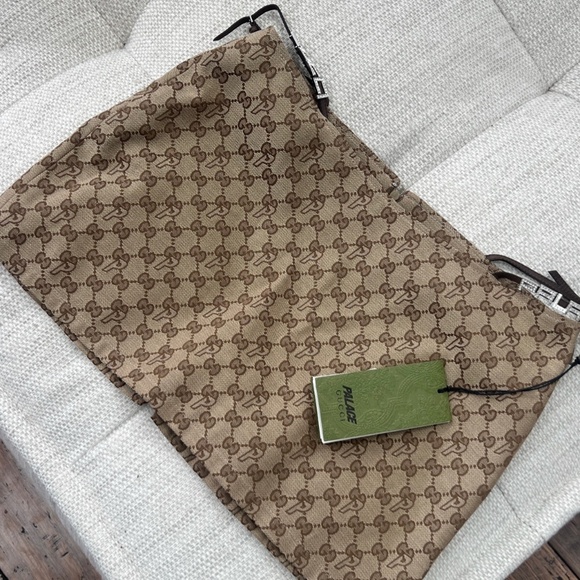 NEW WITH TAGS GUCCI X PALACE  MINI SKIRT - Picture 10 of 10